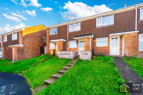 Pen Y Cae, Caerphilly, CF83 3BX