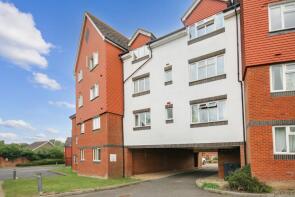 10, Tower Close, East Grinstead RH19 3RT