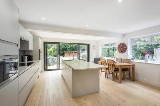 Kitchen/Dining room