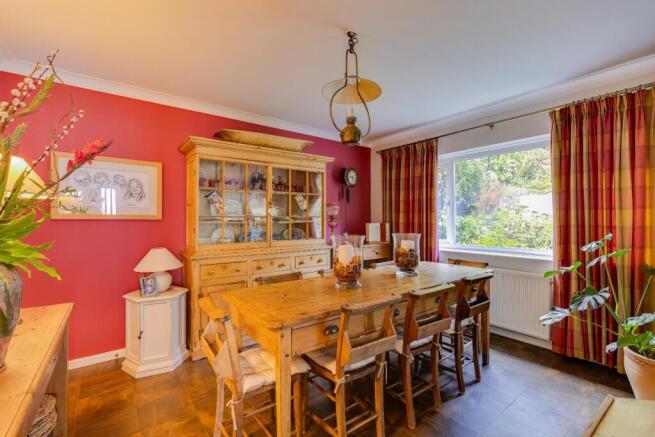 51 Geraints Way, Cowbridge, Vale of Glamorgan, CF71 7AY photo 4