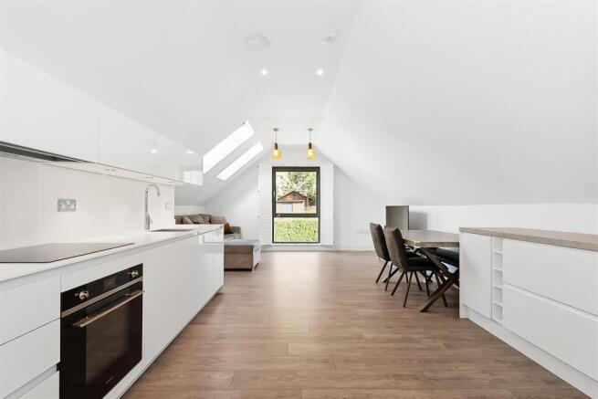 Kitchenn/Living/Dining Room