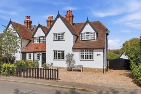 Acorn House - High Street - Hunsdon