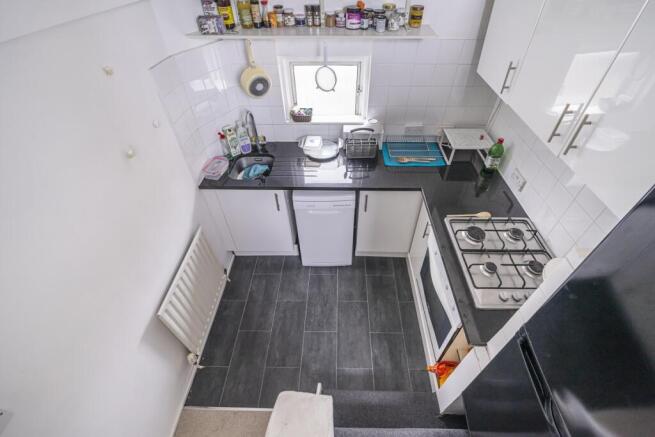 Warwick-Way-008
