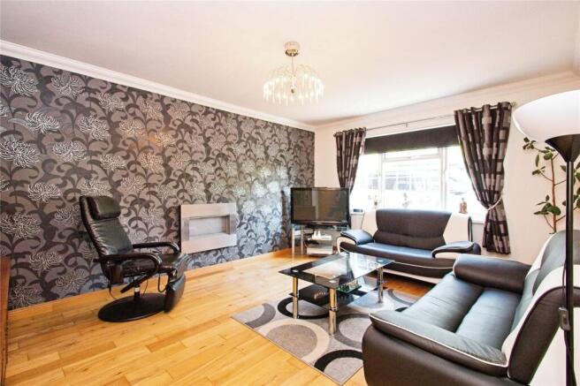Gravel Hill Close, Bexleyheath, DA6 photo 4
