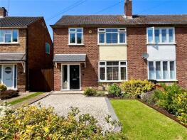 16, Queenswood Avenue, Hutton CM13 1HU