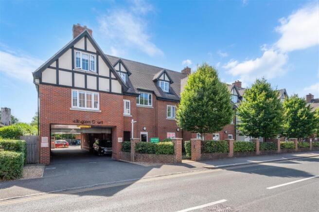 WELLINGTON COURT, (1).jpg