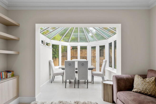 House in Coulsdon - View 4