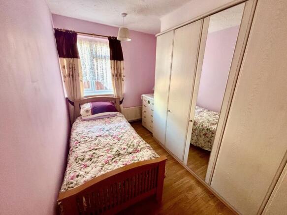 Bed 3