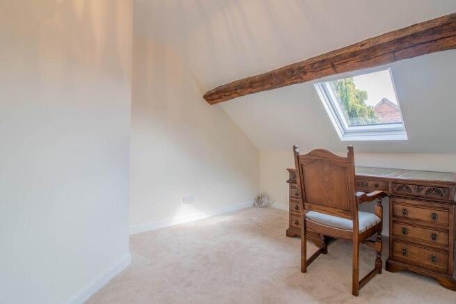 Bedroom 2 (Double)