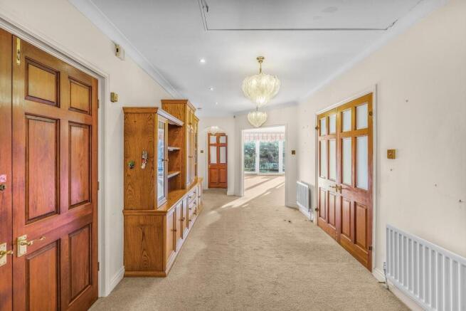 4 bed Flat for sale Image 7