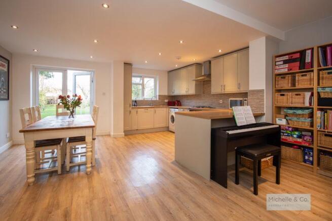 Kitchen / Diner