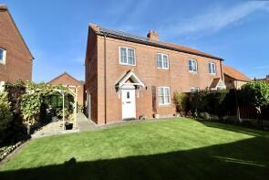 8, Old Barn Court, Market Rasen LN8 6AZ