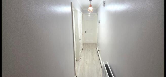 2 bed Apartment for sale Image 8