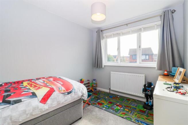 3 bed Semi-Detached for sale Image 7