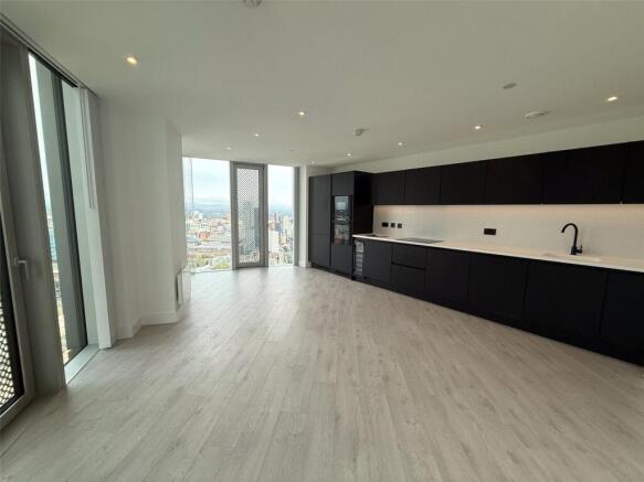 Trinity Way, Vista River Tower, Manchester, M3 photo 4