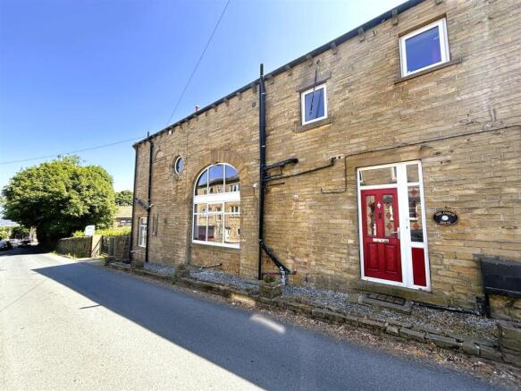 6 bed Character Property for sale Image 9