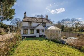 The Firs, Church Road, Halesworth IP19 0AZ