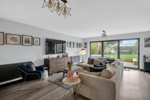 7, Cromlix Close, Chislehurst BR7 5SJ