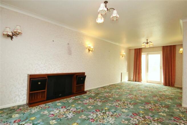 Living/Dining Room
