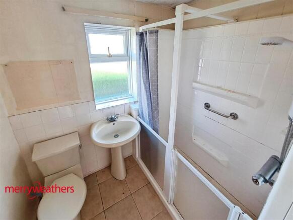 3 bed Terraced for sale Image 7