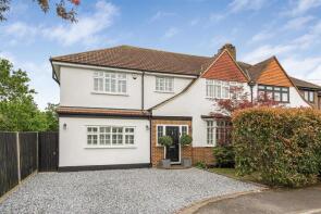 43, Broadmead Avenue, Worcester Park KT4 7SN