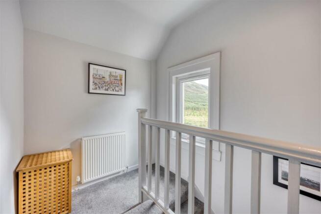 10_CROSSHOUSE_RD_CAMPSIE_GLEN_023.JPEG