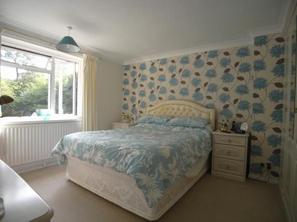 bed 1