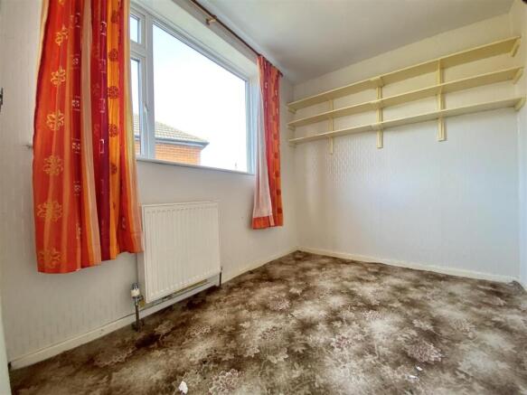 3 bed Semi-Detached for sale Image 11