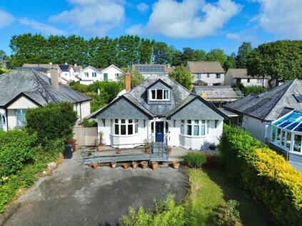 Upland Crescent, Truro