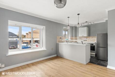 High Road, Broxbourne