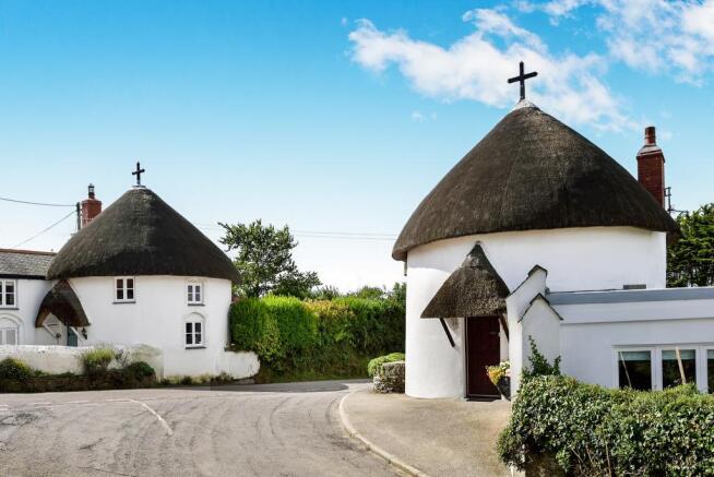 Veryan Round Houses