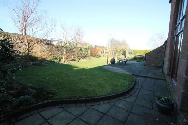 Photo 18