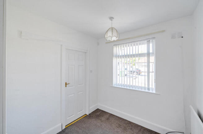 3 bed Bungalow for sale Image 7