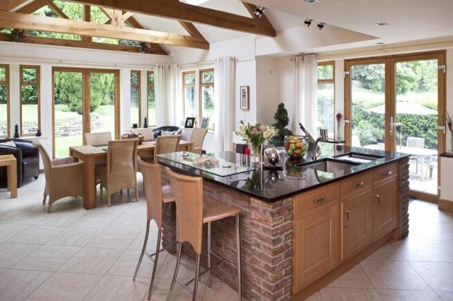 Dining Kitchen