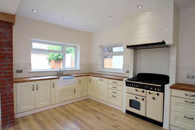 Kitchen/Breakfast Ro
