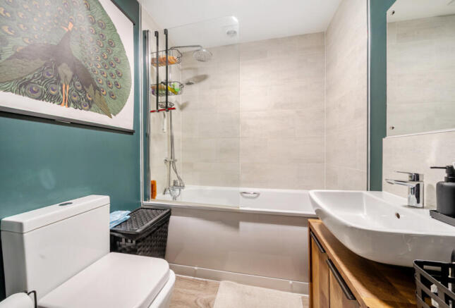 Main Bathroom