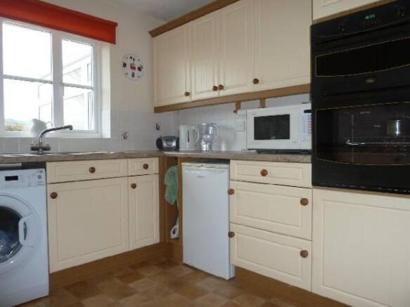 Kitchen 2