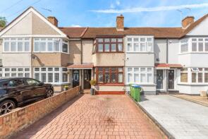 144, Burns Avenue, Sidcup DA15 9HR