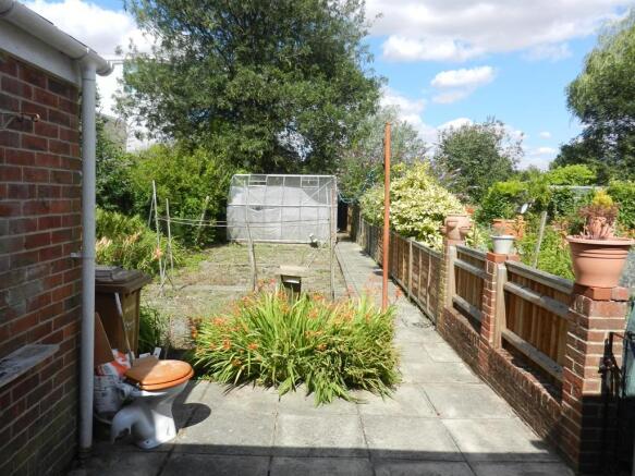 Photo 3