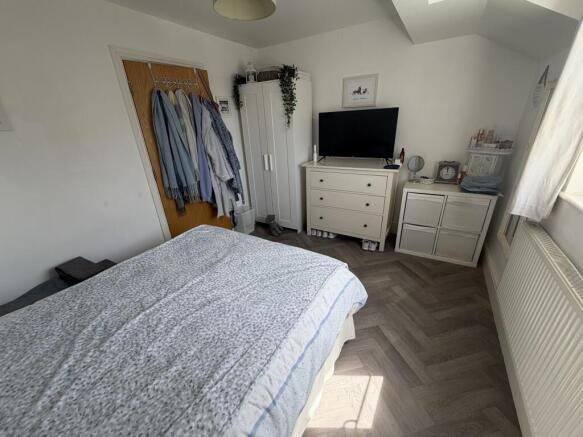 3 bed Town House to rent Image 9