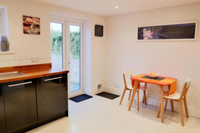 Kitchen/Breakfast Room