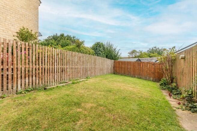3 bed House for sale Image 9