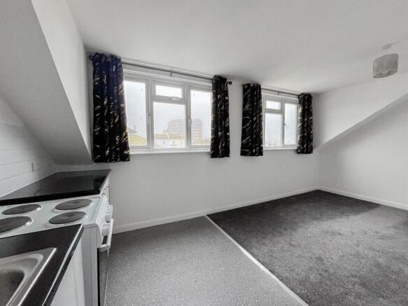 Living Room / Kitchen