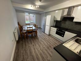 17, Carlton Avenue, Harrow HA3 8AX