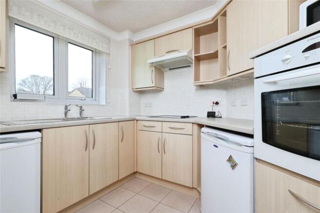 1 bed Apartment for sale Image 6