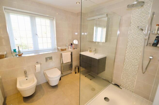 Bed two ensuite