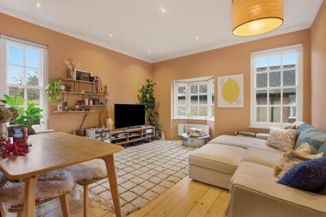 Oakleigh Avenue, Whetstone, N20