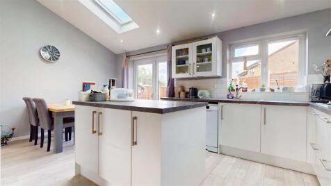 Arncliffe Drive, Heelands, Milton Keynes