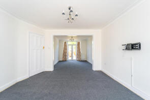 63, Waterfall Road, London N11 1JE