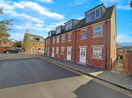 32, St James Gardens, Trowbridge BA14 8TH